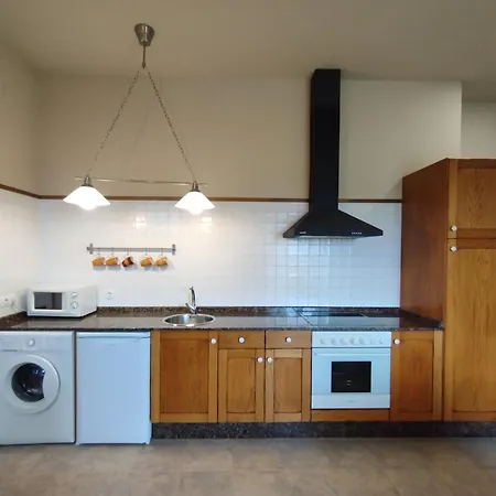 La Cruz De Paderne نافيا