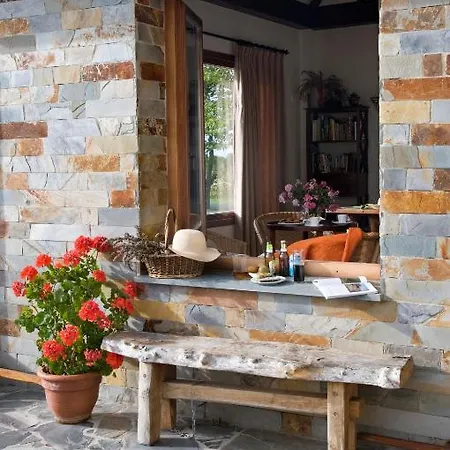 La Cruz De Paderne * Navia