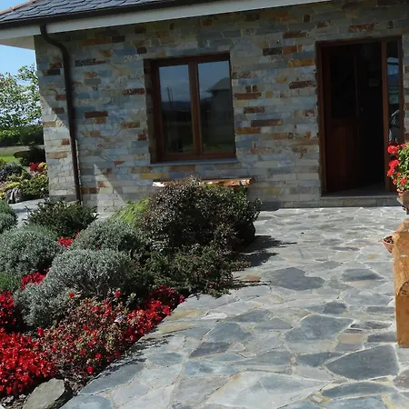 La Cruz De Paderne Navia